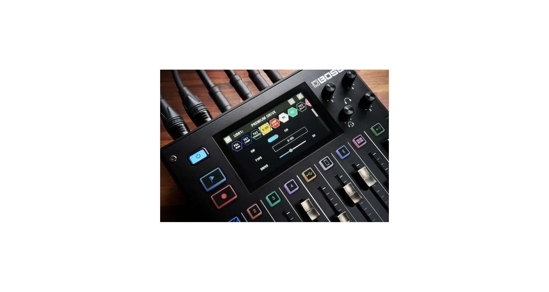 Boss Gigcaster 8 Interfata/mixer audio pentru livestream - Zeedo Shop