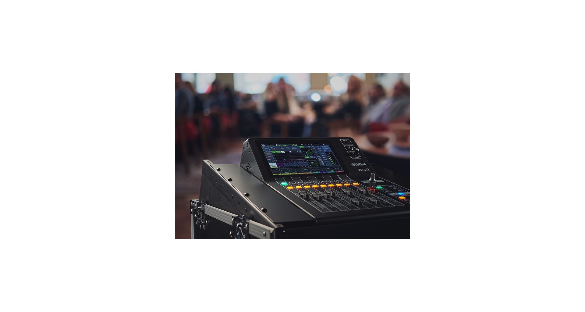 Yamaha DM3 Dante Mixer digital - Zeedo Shop