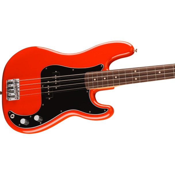 Fender Player II Precision Bass RW Coral Red Chitara bass
