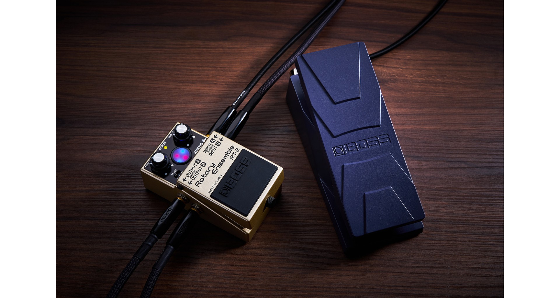 Boss RT-2 Rotary Ensemble Pedala Rotary - Zeedo Shop