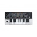 Roland Gaia SH-01